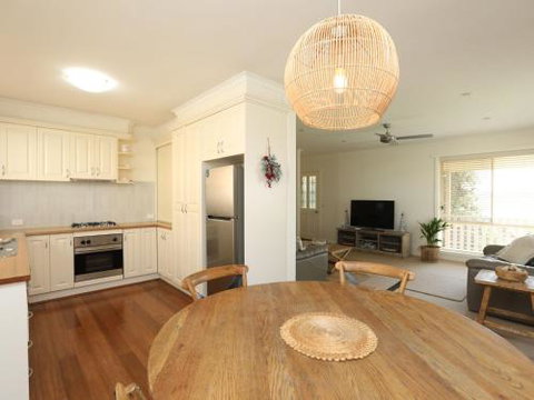 Banksia Beach House - Accommodation Broome 6