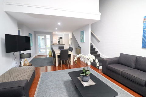Wintersun Villa In Raffertys Resort - Accommodation Broome 1