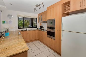 Oceansprey Beachfront Apartments - Accommodation Broome 6