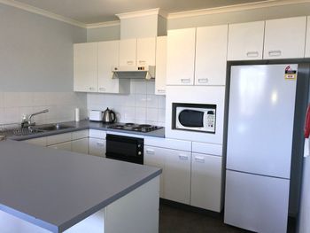 FATHOMS 19 - Accommodation Broome 3