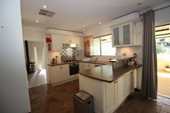 Swan View Family Home - Accommodation Broome 5