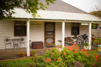 Davidsons Cottage - Accommodation Broome 0