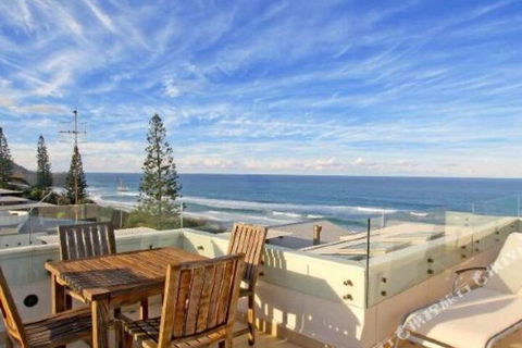 R & W Noosa Holidays 19 The Esplanade - Accommodation Broome 6
