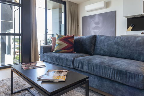 R Hotel Geelong - Accommodation Broome 5
