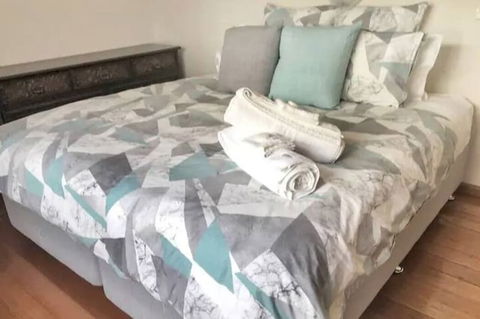 Home Near Shops & Beach - Accommodation Broome 1