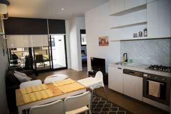 Modern Apartment With Pool & Spa - Accommodation Broome 6