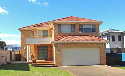 DAY DREAMING On DONLAN - Accommodation Broome 0