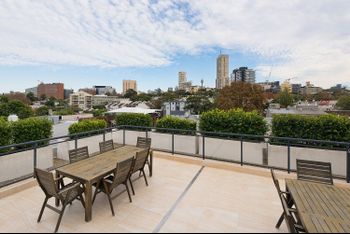 Perfect 2 Bedroom In Rushcutters Bay - Accommodation Broome 3