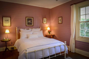 Arcadia Bed & Breakfast & Cottages - Accommodation Broome 5