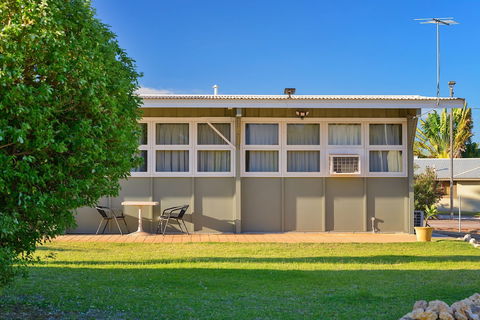 Getaway Villas Unit 38 10 - Accommodation Broome 0