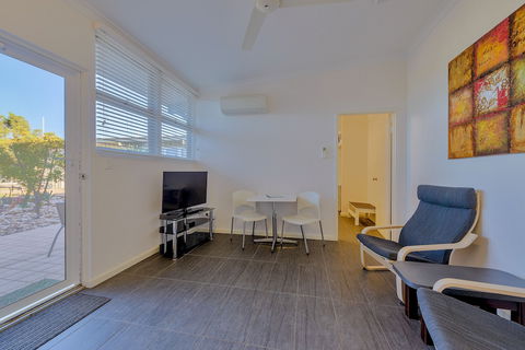 Getaway Villas Unit 38 6 - Accommodation Broome 5