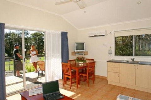 Port Stephens Koala Sanctuary - Accommodation Broome 4