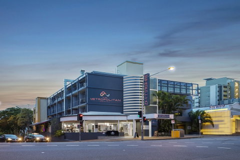 The Metropolitan Spring Hill - Accommodation Broome 2