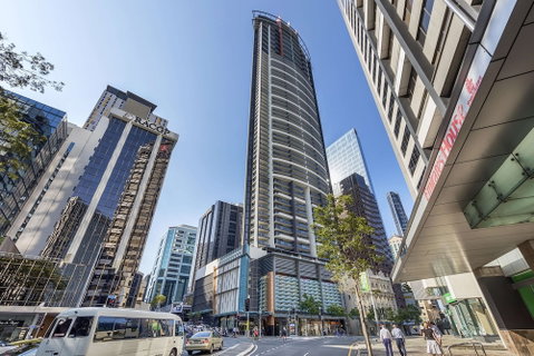 Oaks Aurora Tower - Accommodation Broome 3