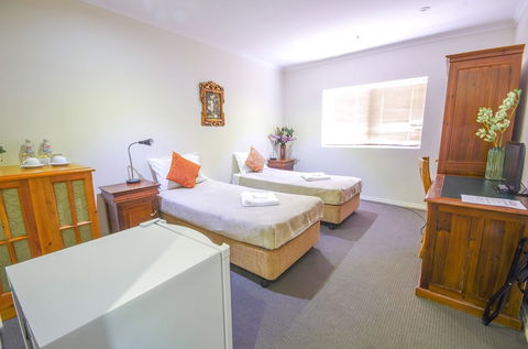 Regency Apartments - Accommodation Broome 2