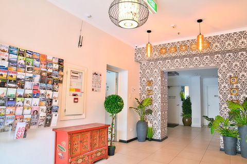 Regency Apartments - Accommodation Broome 0