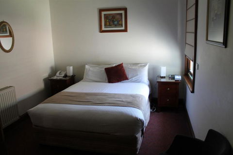 The Dormie House - On The Golf Course - Accommodation Broome 4