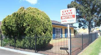 City Gate Motel - Accommodation Broome 0