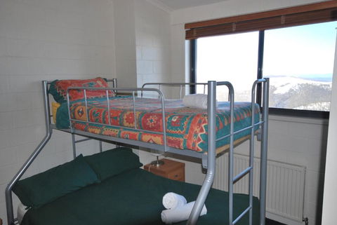 Alpine Heights 04 - Accommodation Broome 6