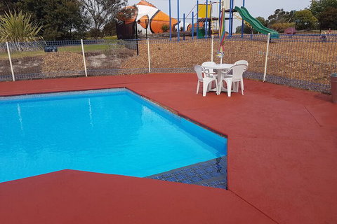 Lakes Caravilla Caravan Park - Accommodation Broome 7
