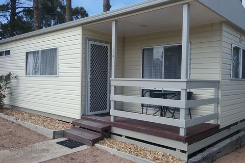 Lakes Caravilla Caravan Park - Accommodation Broome 1