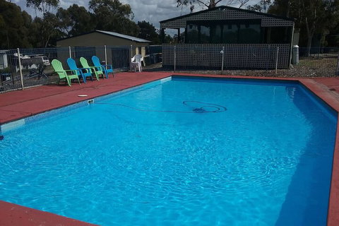 Lakes Caravilla Caravan Park - Accommodation Broome 4