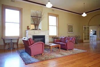 Whitehall Guesthouse Sorrento - Accommodation Broome 3