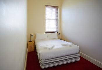 Whitehall Guesthouse Sorrento - Accommodation Broome 4
