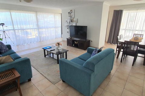 Surfers Chalet - Accommodation Broome 4