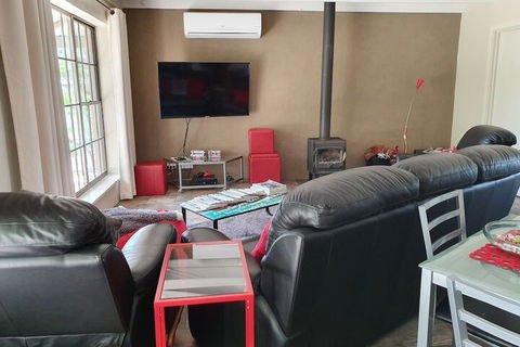 Under The Vines - Accommodation Broome 5