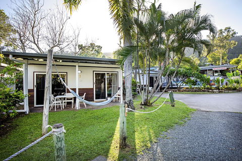 Bush Village Holiday Cabins - Accommodation Broome 3