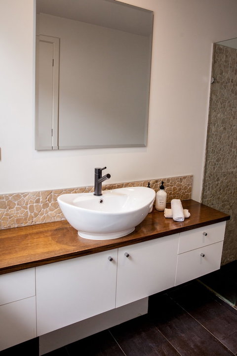 Polperro Villas - Accommodation Broome 6