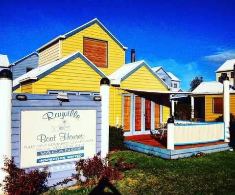 Rayville Boat Houses - Accommodation Broome 0