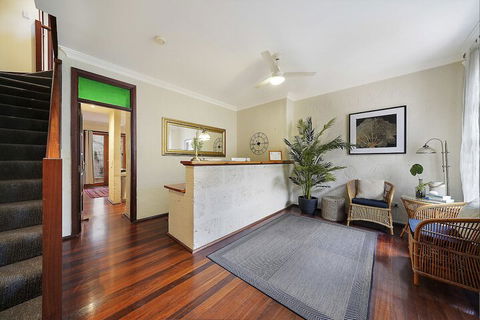 Port Mill Bed And Breakfast - Accommodation Broome 2