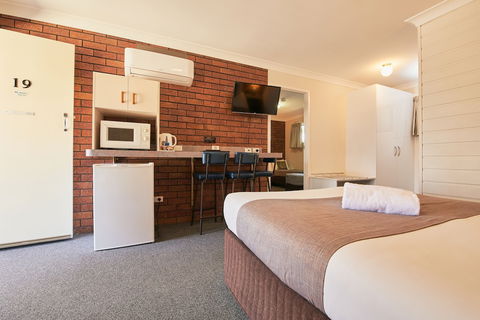 Ruthven Street Motor Inn - Accommodation Broome 4
