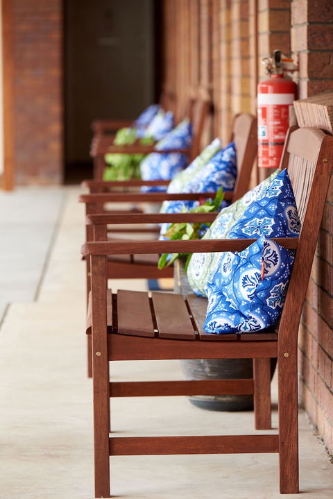 Ruthven Street Motor Inn - Accommodation Broome 0