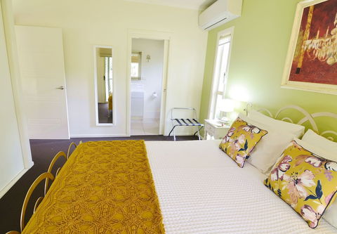Apple Tree Cottage & Studio - Accommodation Broome 1