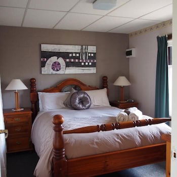 Forest Lodge Chalets - Accommodation Broome 3