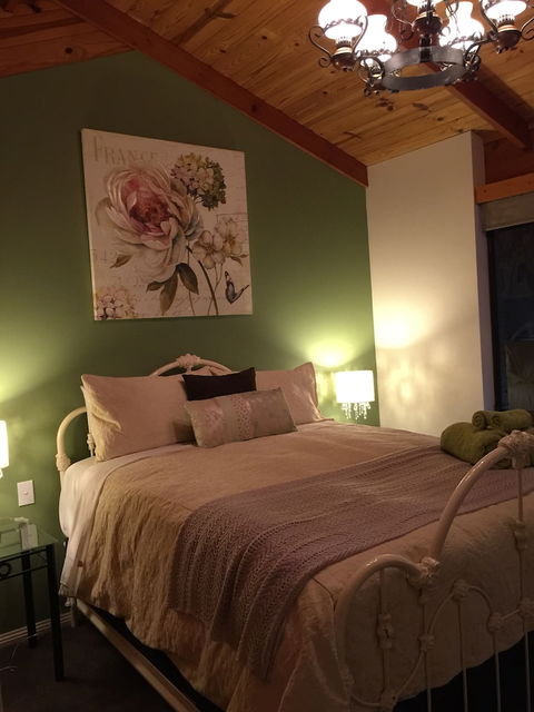 Forest Lodge Chalets - Accommodation Broome 4