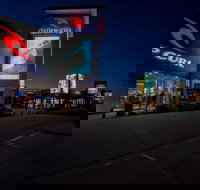 Bells Beach Backpackers - Accommodation Broome