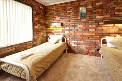 Belvoir Village Motel & Apartments Wodonga - Accommodation Broome 3