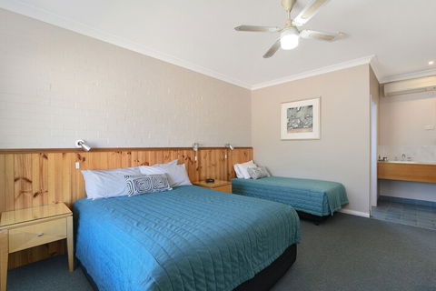 Catalina Motel Lake Macquarie - Accommodation Broome 7