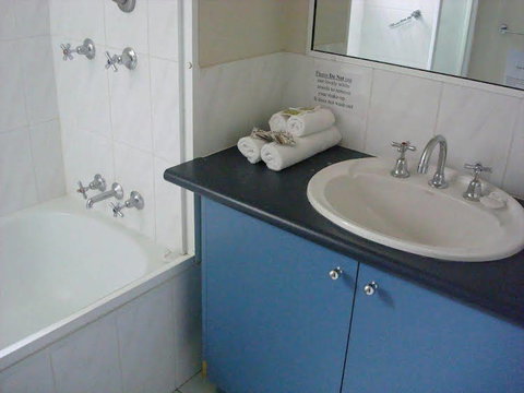 Mainsail Holiday Apartments - Accommodation Broome 0