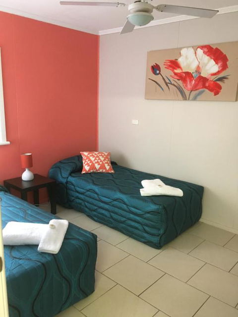 Beachlander Holiday Apartments - Accommodation Broome 2