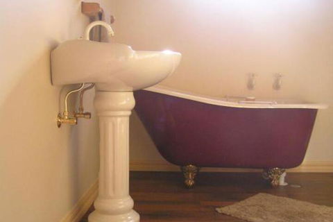 Valleyfield Cottage - Accommodation Broome 6