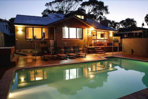 Waikiki Beach Bed & Breakfast - Accommodation Broome 2