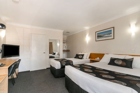 Flag Motor Lodge - Accommodation Broome 6