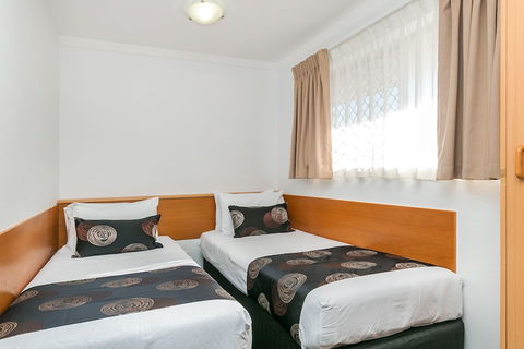 Flag Motor Lodge - Accommodation Broome 5