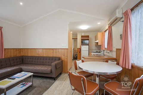 Lake Fyans Holiday Park - Accommodation Broome 7