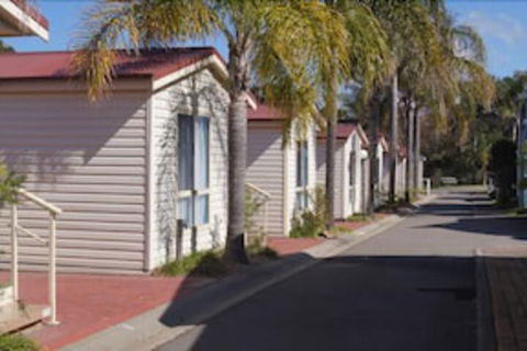 Lifestyle Village Redhead - Accommodation Broome 1